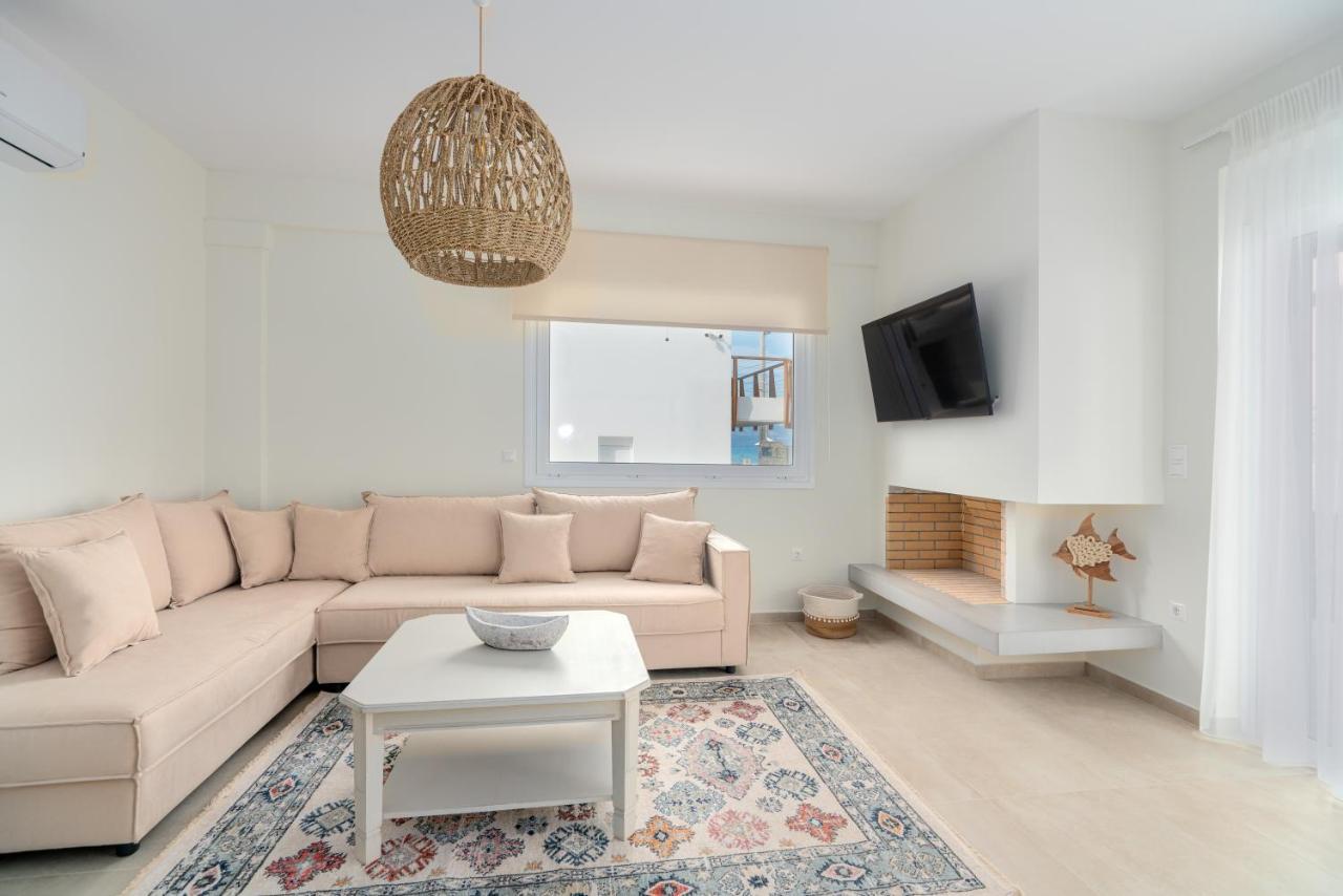 Costa Vasia Boutique Apartments Vrachati Ngoại thất bức ảnh
