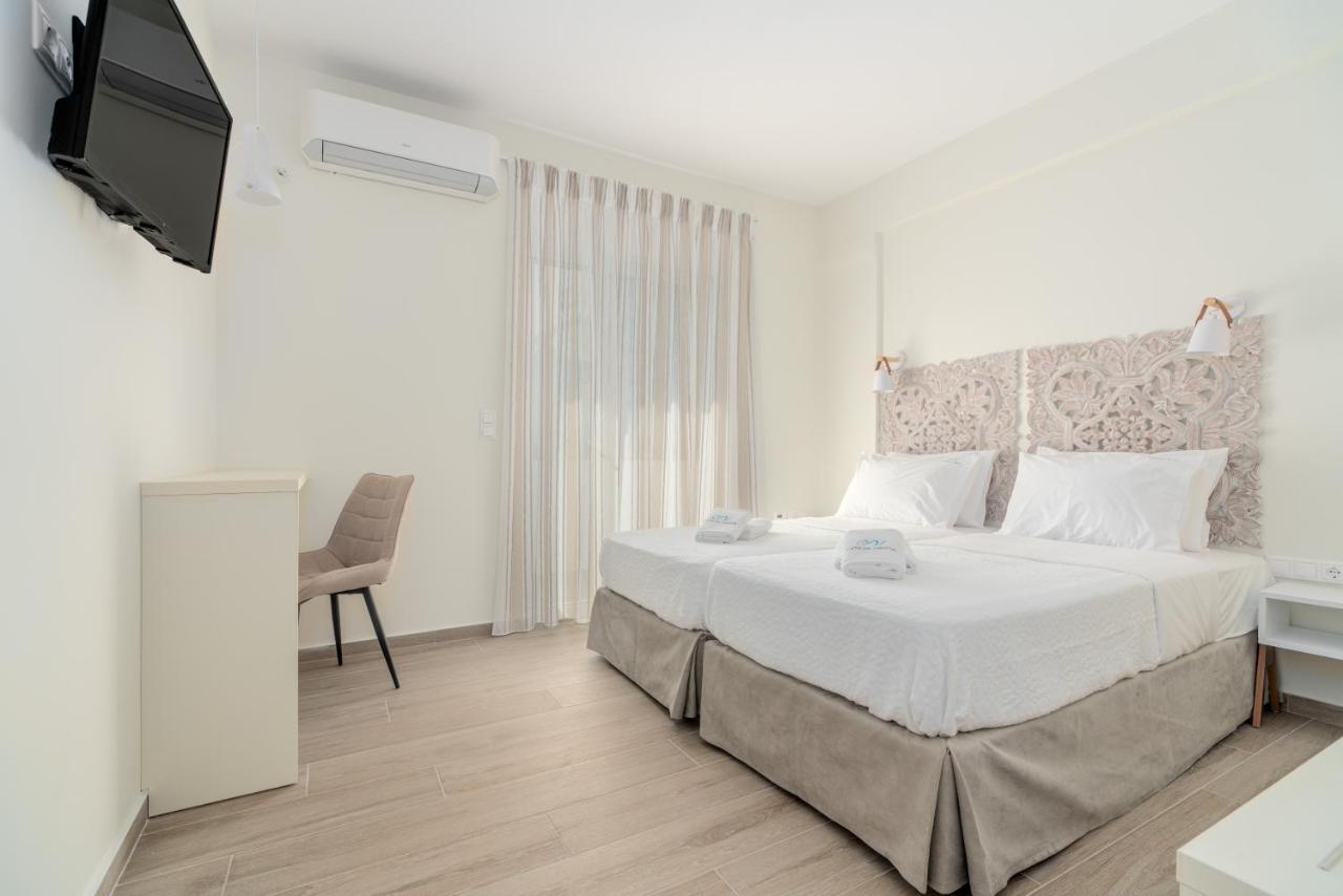 Costa Vasia Boutique Apartments Vrachati Ngoại thất bức ảnh